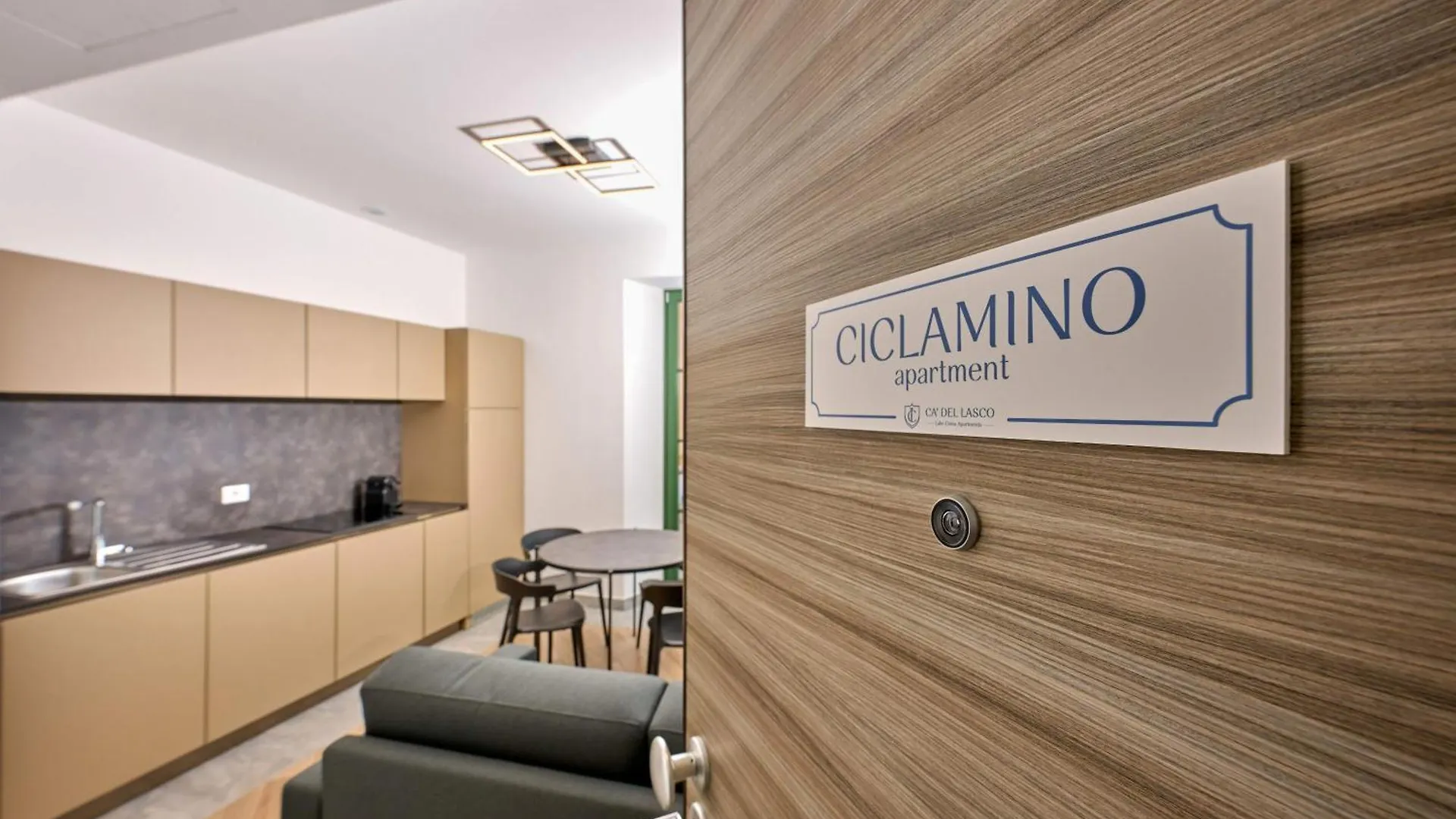 Apartahotel Lario Nest - The Suites Mandello del Lario